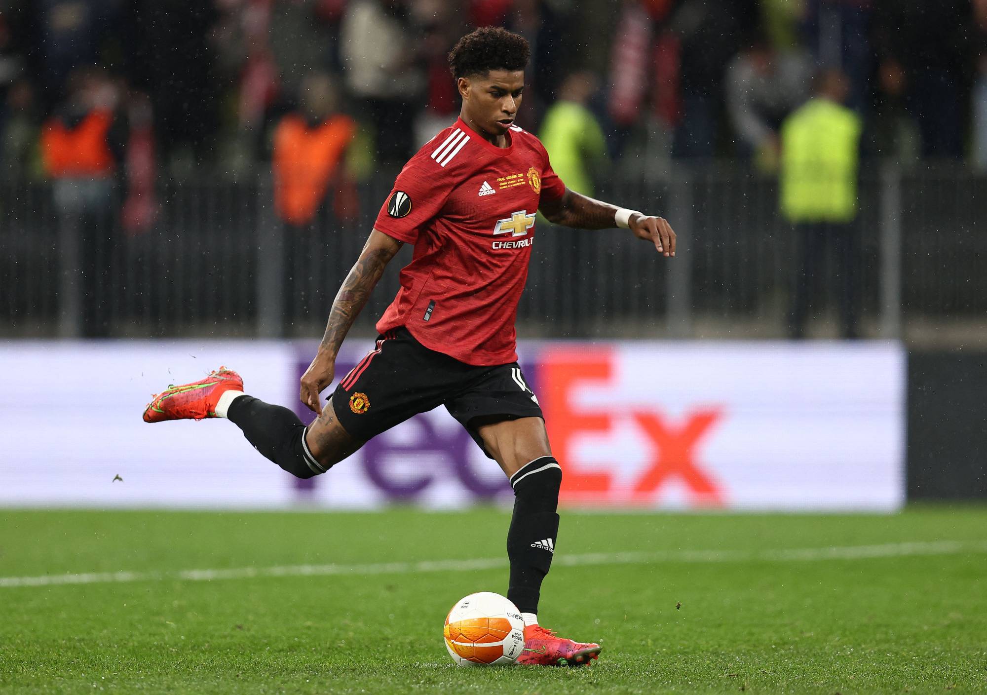 United striker Marcus Rashford received a number of racist messages on Twitter after his team's loss in the Europa League final on Wednesday. | AFP-JIJI