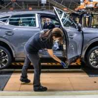 For most of its history, the industry has relied on a distinct approach to buying car parts, procuring components from suppliers right at the moment they’re needed.  | BLOOMBERG 