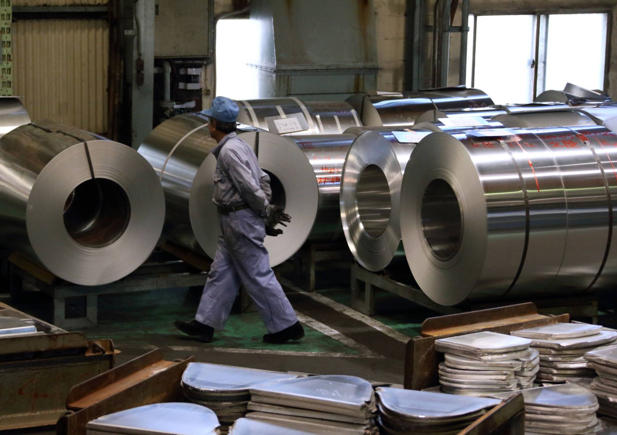Japan's industrial output extended gains in April on strong demand for capital goods, especially in key overseas markets. | BLOOMBERG