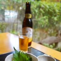 One of Dashin Soan’s popular appetizers is freshly made kumiage yuba (fresh tofu skin).  | ROBBIE SWINNERTON
