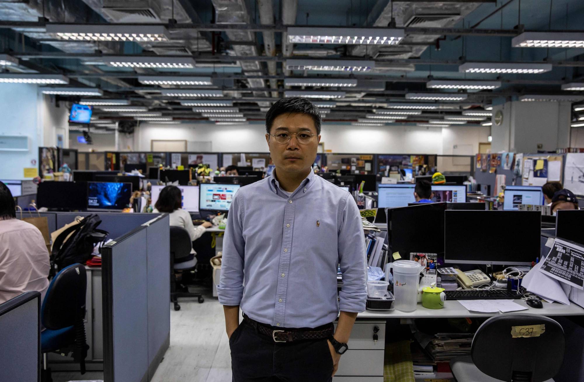 Apple Daily Editor-in-Chief Ryan Law in the outlet's newsroom in Hong Kong on May 13 | AFP-JIJI
