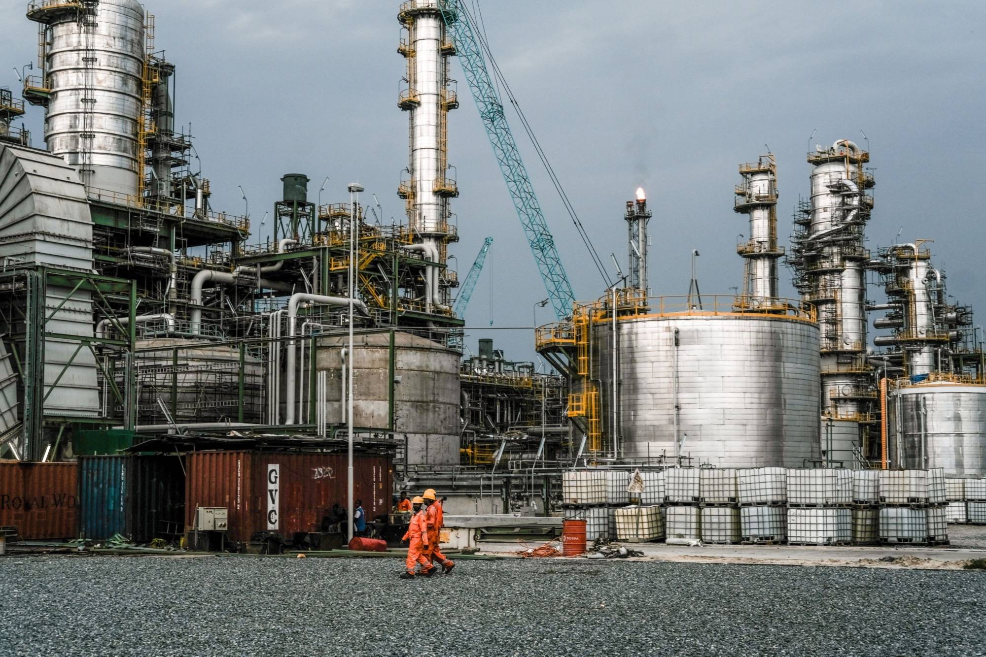 An oil refinery outside Lagos. The economy has yet to recover from the oil crash of 2014, and is unlikely to do so anytime soon, meaning its population will continue to outpace economic expansion — adding more poor to what is already the poverty capital of the world. | Bloomberg