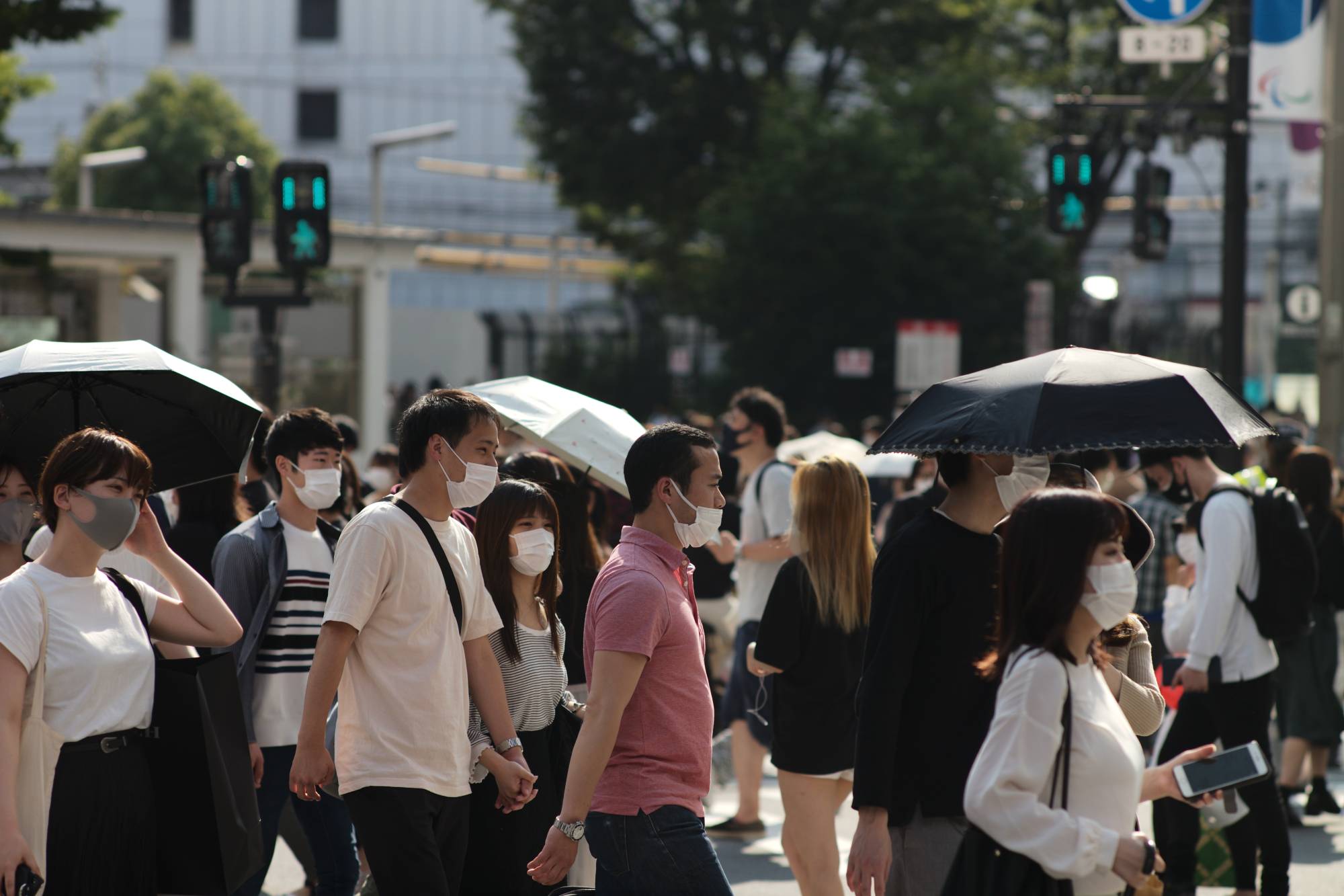 5 Japanese life hacks for beating the summer heat while stuck
