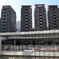 The decision to bar spectators from the Games could lead to more than a million canceled reservations or plans to stay in hotels. | BLOOMBERG