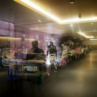 A makeshift COVID-19 quarantine facility set up at a banquet hall in New Delhi in April  | BLOOMBERG 