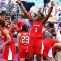 The Japanese women\'s basketball 3x3 team defeated a U.S. team packed with WNBA players during the Olympic first round match on Tuesday at the Aomi Urban Sports Park in Tokyo. | REUTERS