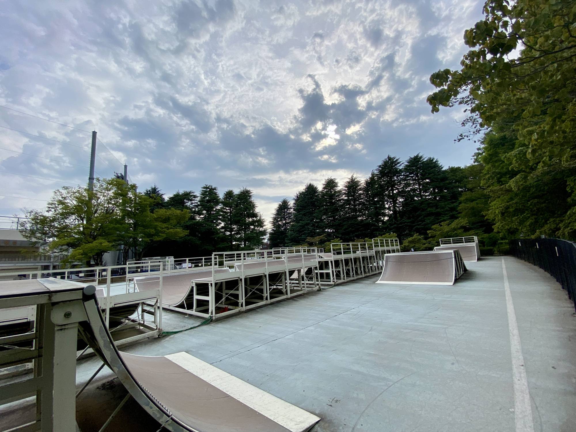 A skate park at Tokyo’s Komazawa Olympic Park | KAZ NAGATSUKA 