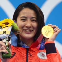 Swimmer Yui Ohashi has won gold in the women\'s 400- and 200-meter individual medley at the Tokyo Games. | REUTERS