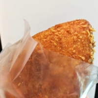 Cattela’s ganzo (original) karēpan is rich and expertly crafted, filling the thin, slightly sweet dough right to the edges. | RUSSELL THOMAS