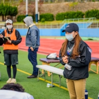 Yui Sawaki is working with the Kansai Gaidai University Lynx in a role similar to that of a general manager on a pro team. | RYO KYOTA
