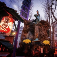 The Yoshiwara Kannon Statue, in Tokyo\'s ancient red-light district of Yoshiwara, looks down on those who visit.  | HISAKI KUROSAWA
