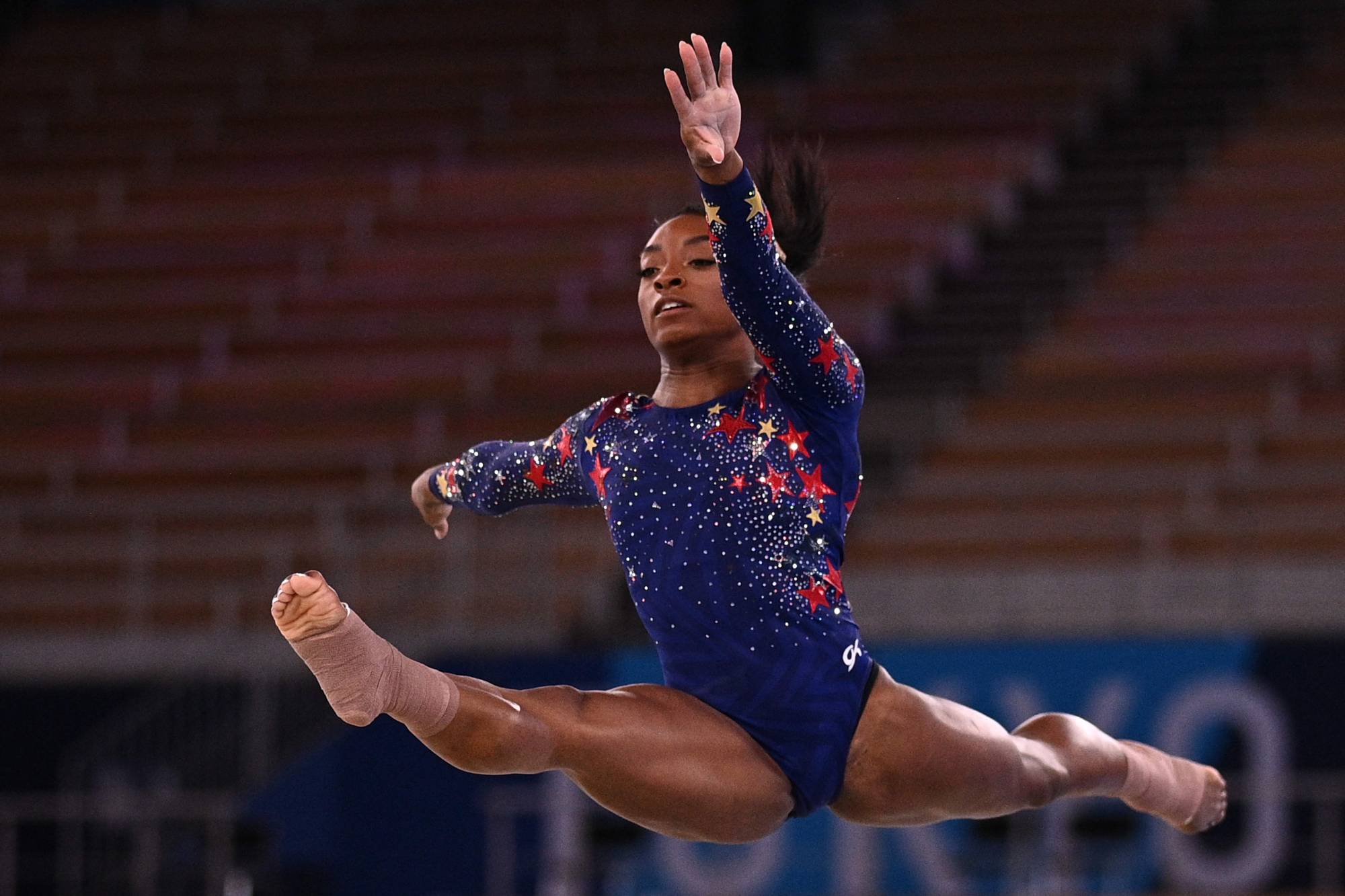 Simone Biles withdraws from Olympic floor exercise final - The Japan Times