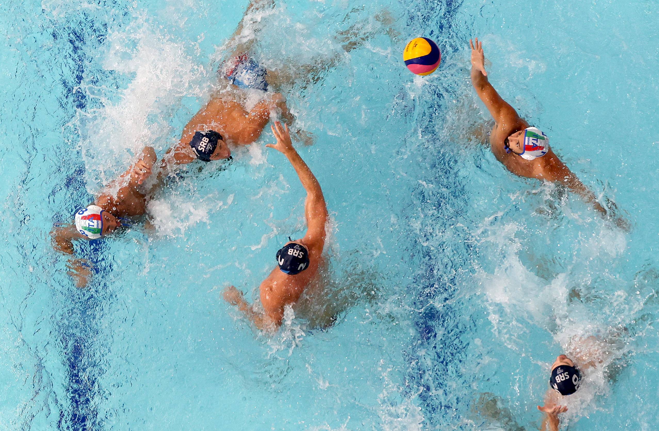 Italy vs Serbia in the quarterfinal of the men's water polo | AFP-JIJI