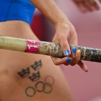 The Olympic rings tattoo of Swedish pole vaulter Angelica Bengtsson | AFP-JIJI