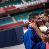 Spain\'s Sergio Ibanez Banon (left) after winning silver in the men\'s under-66 kg judo final | AFP-JIJI