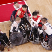 Great Britain used a bruising defensive effort to seize control of the match in the second half and punch its ticket to the wheelchair rugby final with a 55-49 victory at Yoyogi National Stadium on Saturday. | KYODO 
