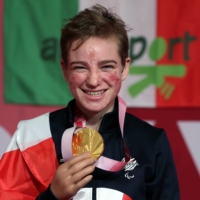 Gold medalist Beatrice Maria Vio of Italy poses with her medal in the women\'s foil individual  | REUTERS