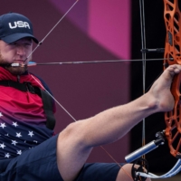 USA\'s Matt Stutzman in action during his men\'s archery individual compound open 1/8 elimination event | AFP-JIJI