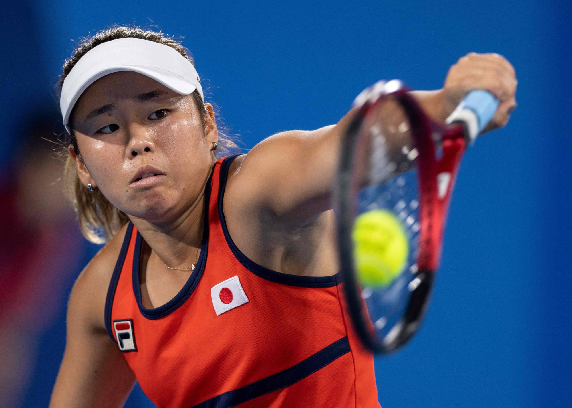 Yui Kamiji hits a return during her semifinal match against Aniek Van Koot of the Netherlands. | OIS