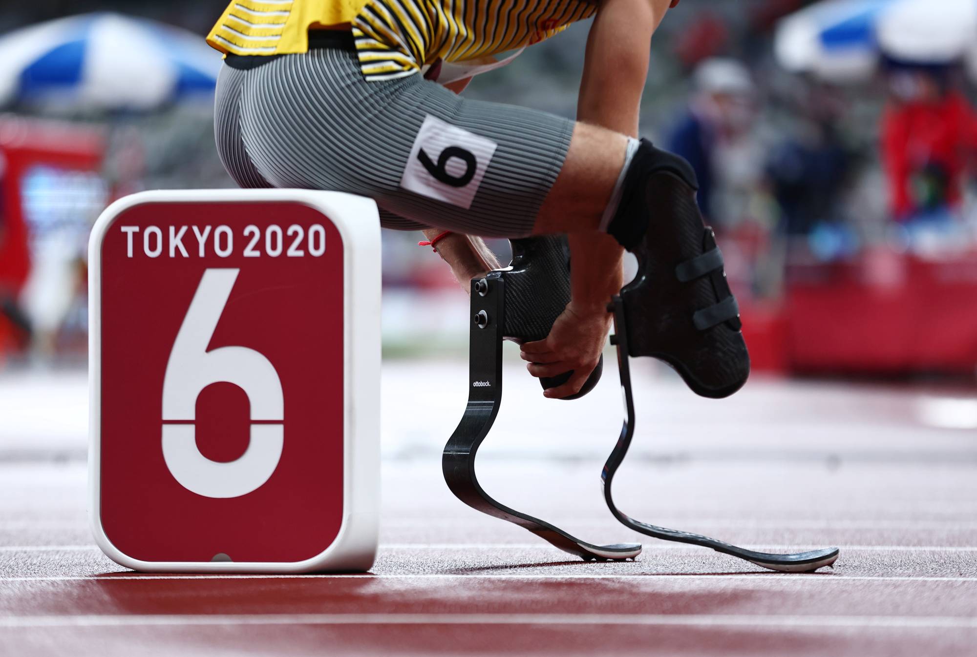 Gold medalist Johannes Floors of Germany before the final of the men's T62 400 meters | REUTERS