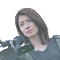 Shades of gray: Kumi Takiuchi stars as a documentary filmmaker whose sense of truth and justice is muddied by her father’s misdeeds in “A Balance.” | © EIGAKOBO HARUGUMI
