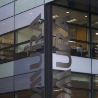 The U.K. headquarters of Nomura Asset Management Ltd, part of the Nomura Holdings Inc group, in London. Nomura signaled its intention to shift the focus of its retail business to wealth management in the late 1990s, as deregulation pushed brokerage commissions lower, and has stepped up those efforts in recent years. | BLOOMBERG
