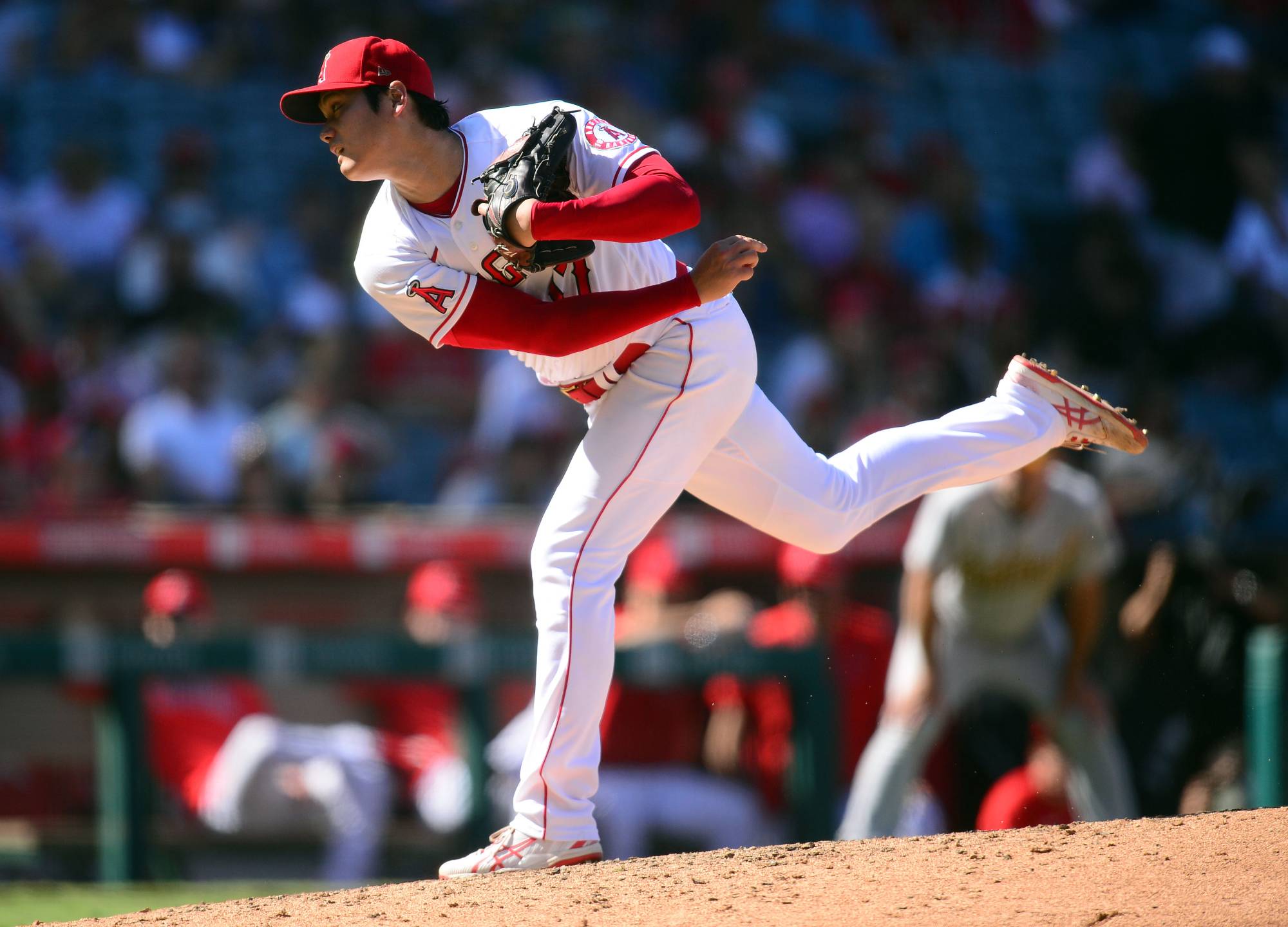 Shohei Ohtani strikes out 10, comes up short in quest for 10th win