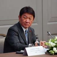 Foreign Minister Toshimitsu Motegi takes part in a trilateral meeting with United States and South Korea on the sidelines of the Group of Seven foreign ministers meeting in London in May. | POOL / VIA REUTERS