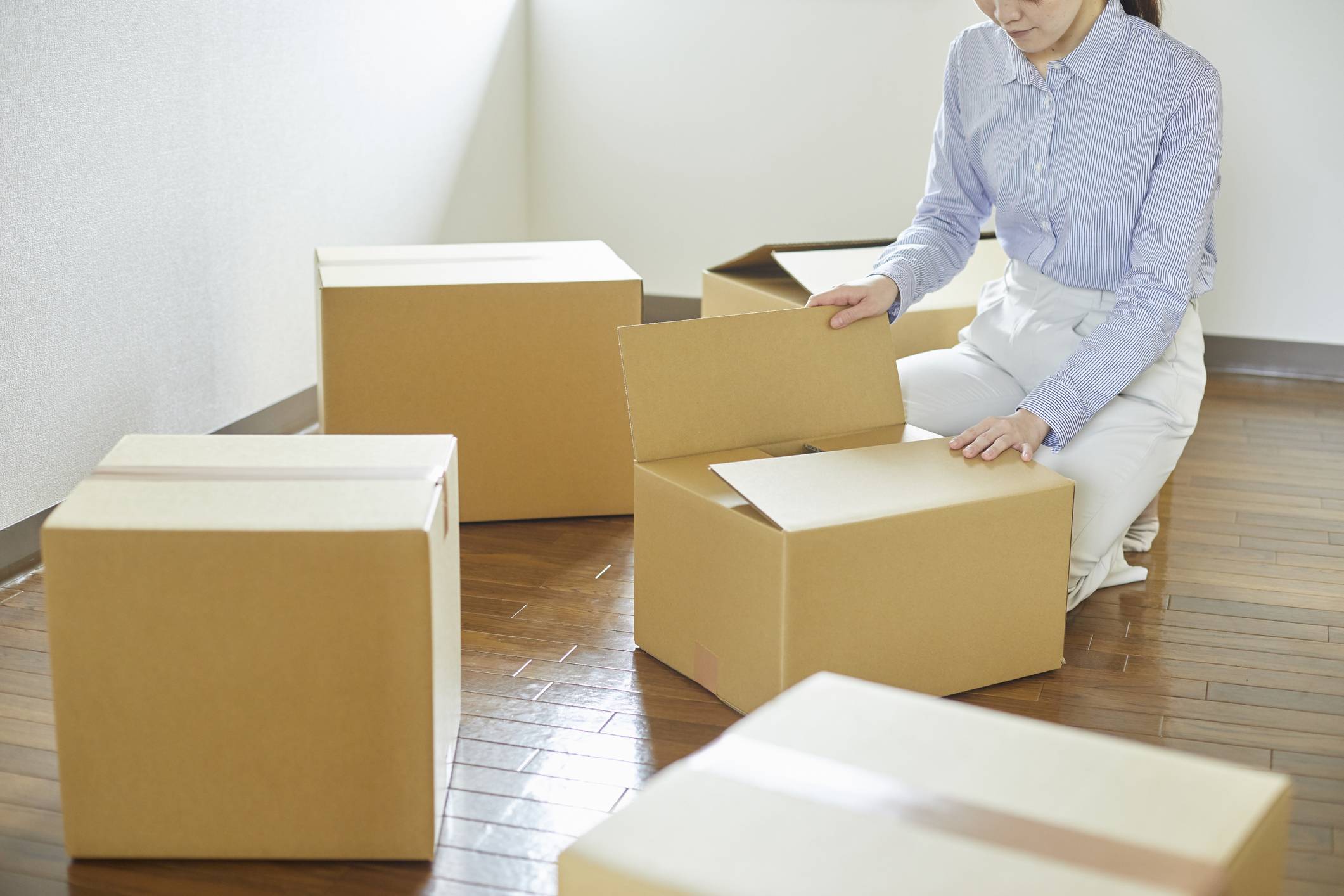 The “nizukuri” (packing) and “nihodoki” (unpacking) stages of the moving process can be a lot of work.  | GETTY IMAGES