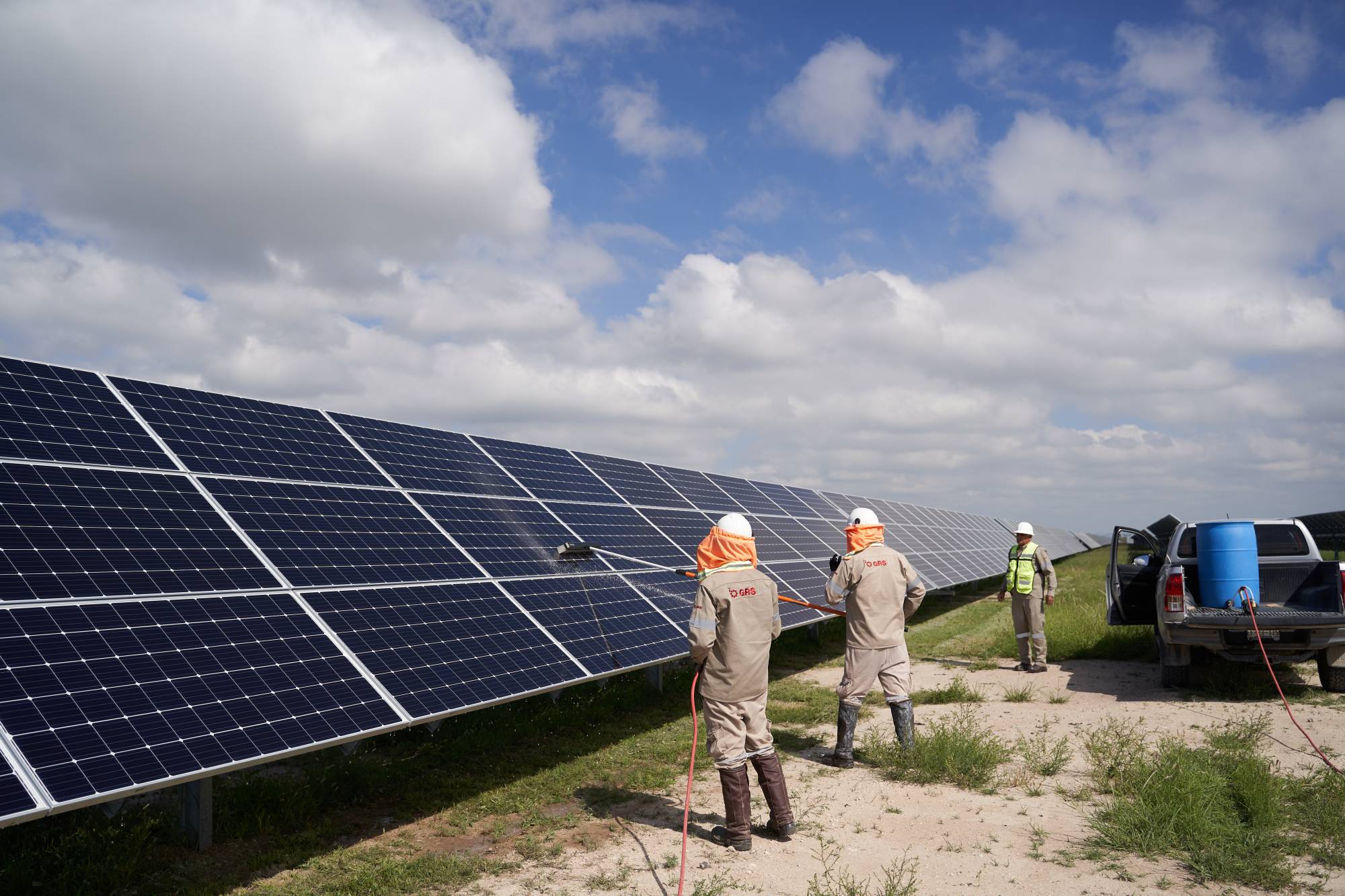 The renewable energy sector has created a rising number of jobs, but the transition to them faces political hurdles. | BLOOMBERG