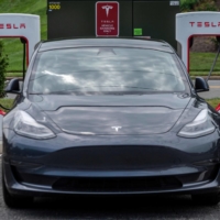 A Tesla charging station in Arlington, Virginia | AFP-JIJI