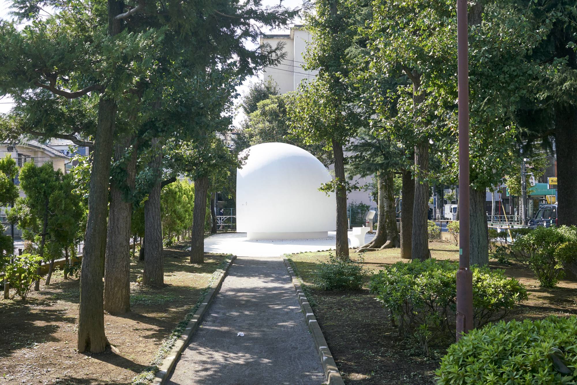 The sci-fi-esque white, dome-shaped toilet designed by Kazoo Sato. Pity the voice-activated commands didn’t work for us. | ALEX FISHER