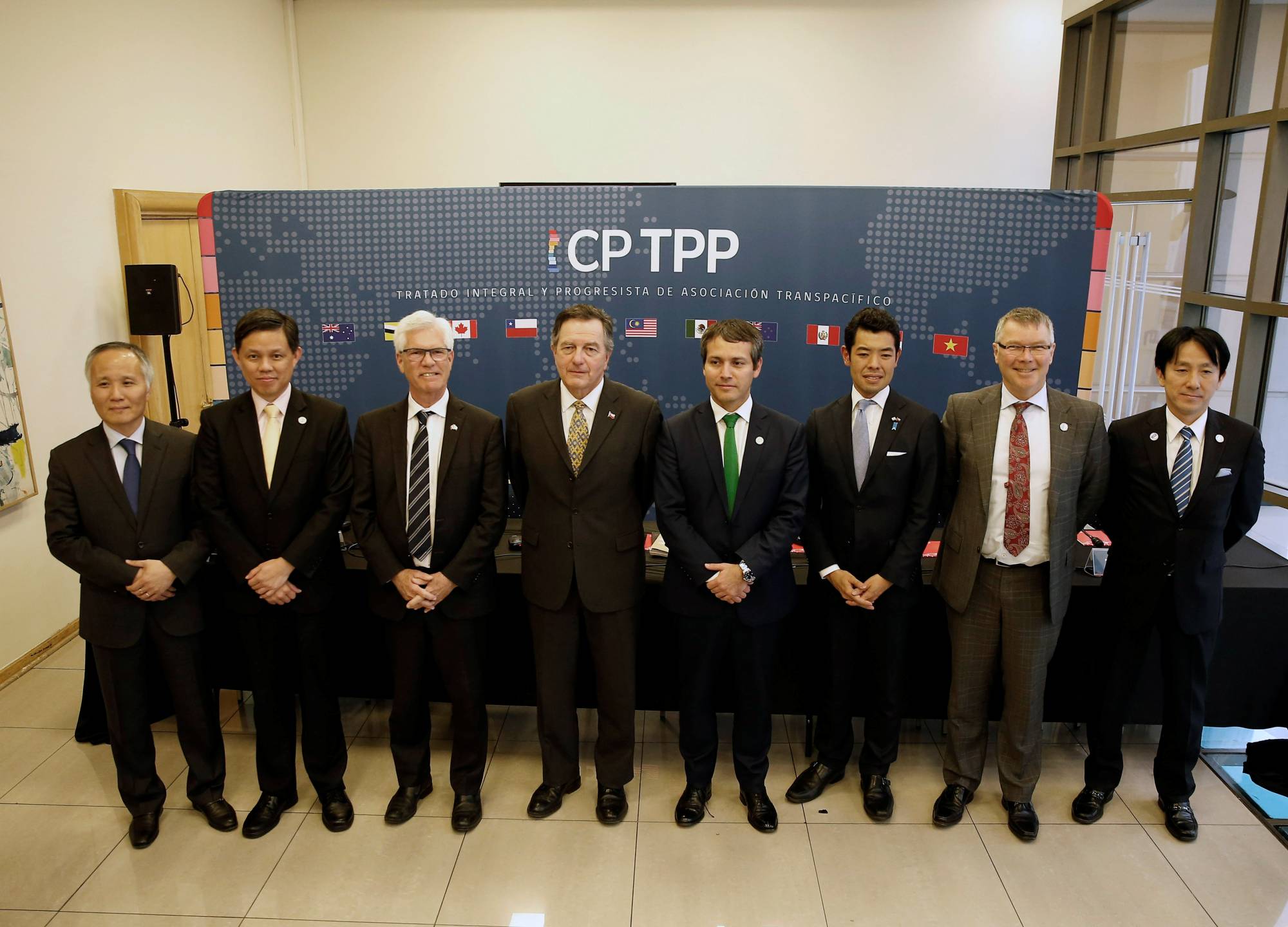Representatives from member countries of the CPTPP trade deal take part in a news conference in Santiago, Chile, during the APEC Ministers Responsible for Trade Meeting in May 2019. | REUTERS