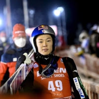 Japan\'s Ryoyu Kobayashi reacts after winning the first round of the men\'s FIS Ski Jumping World Cup at the Ruka ski resort in Kuusamo, northern Finland on Saturday. | AFP-JIJI