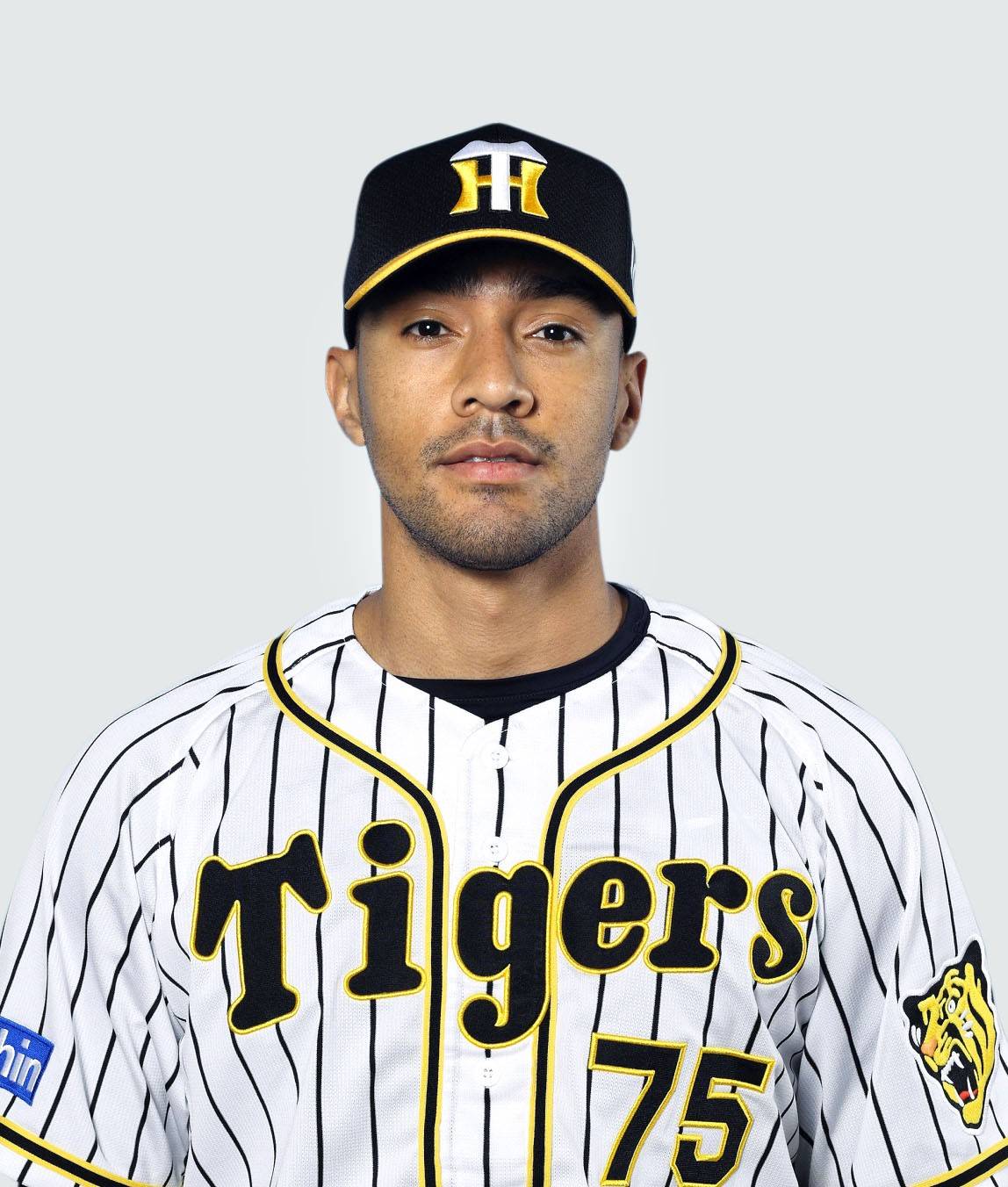 Padres sign former Hanshin closer Suarez to one-year deal - The Japan Times