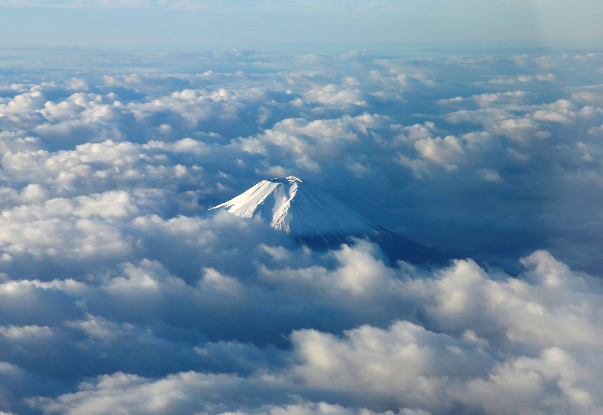 “Mount Fuji eruption” immediately began trending on Twitter on Friday, with netizens voicing anticipation that quakes that morning could trigger a major volcanic eruption at Japan’s highest peak. | RETUERS