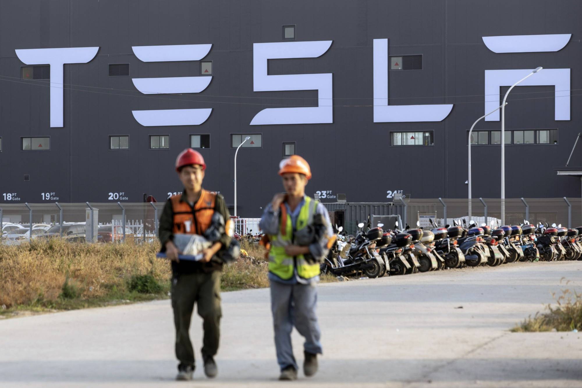 The Tesla Inc. Gigafactory in Shanghai | BLOOMBERG