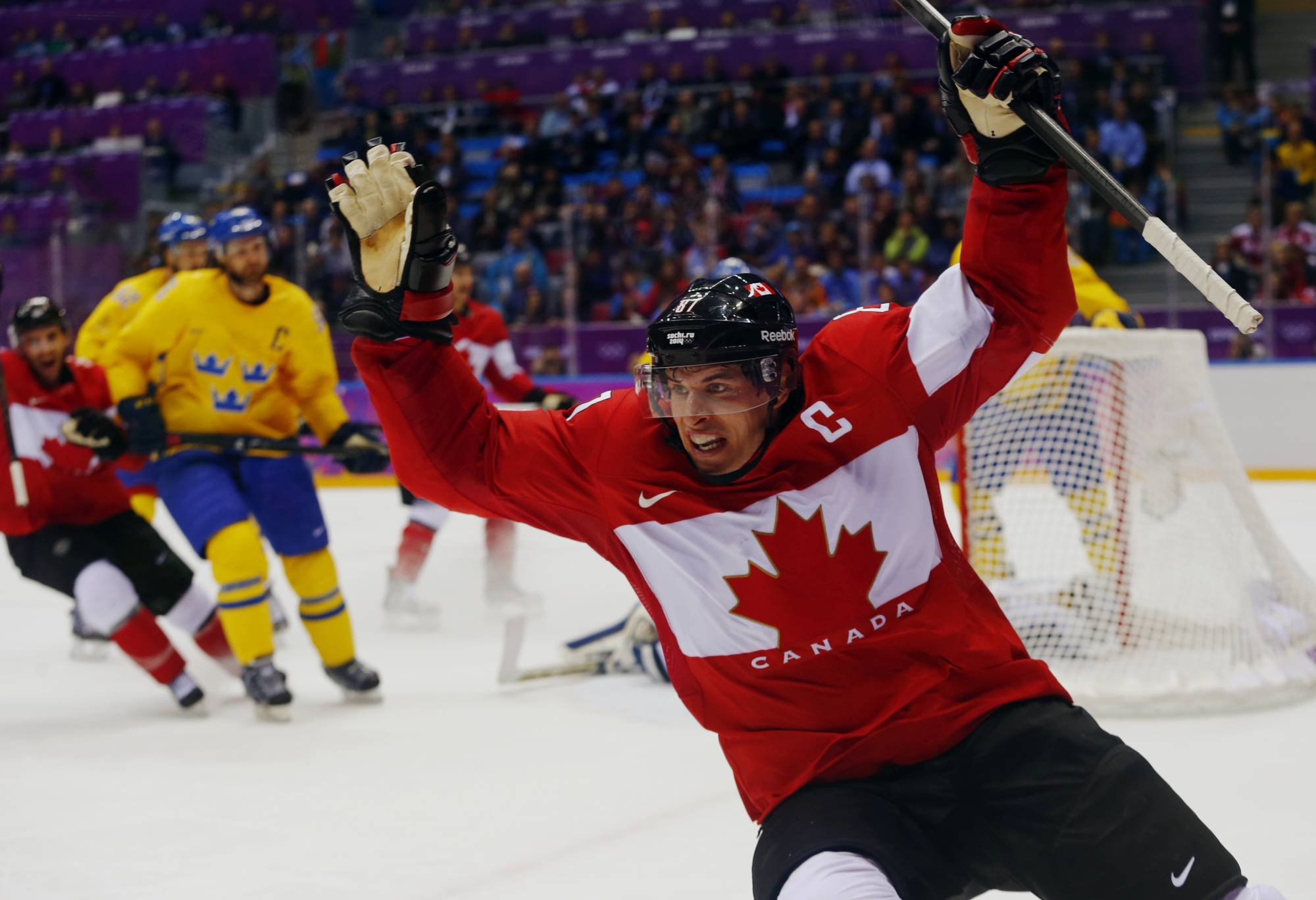 SOCHI 2014-02-23 Canada's captain Sidney CROSBY during the warm up