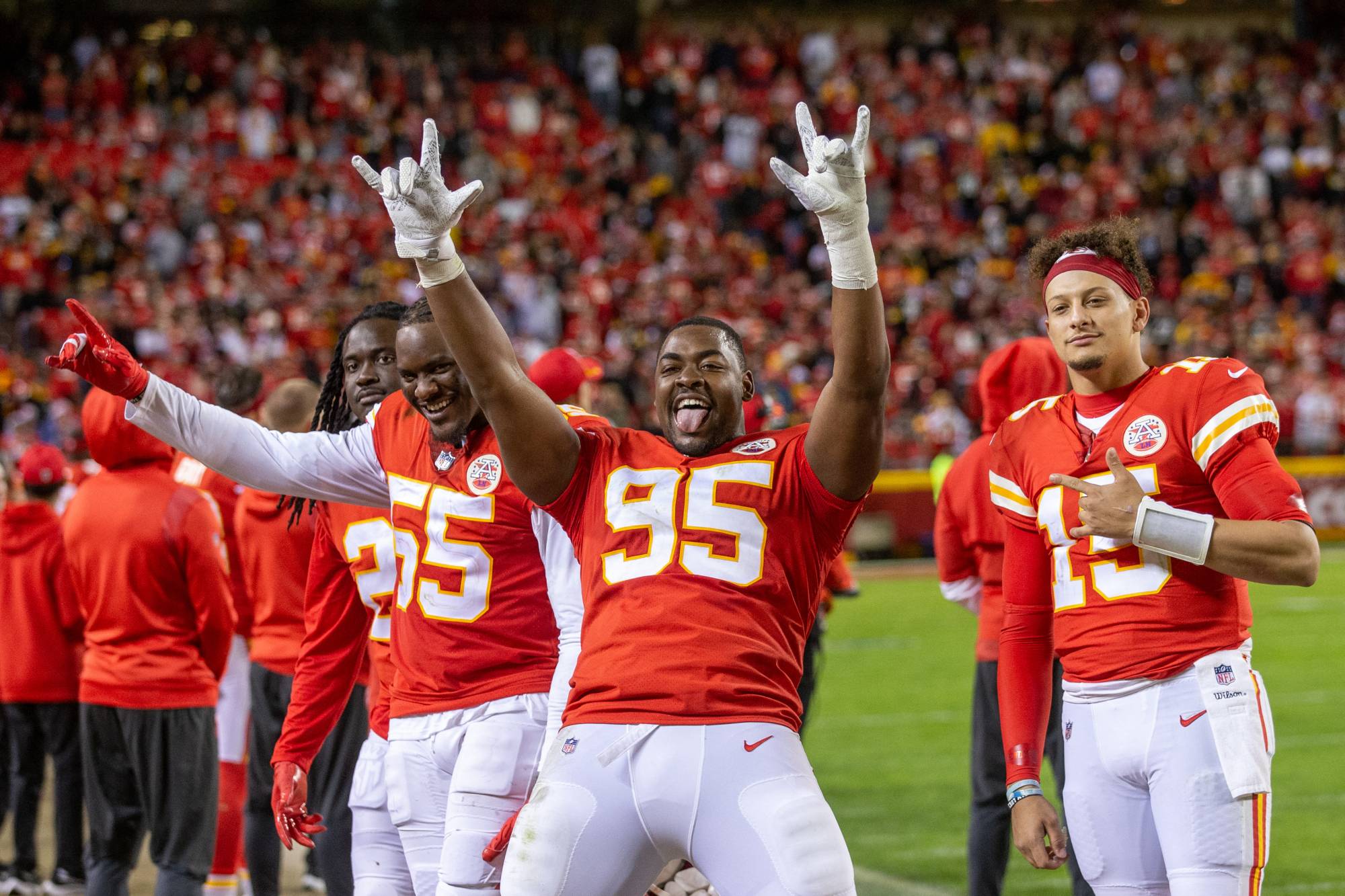 Star receivers abound as Chiefs and Bengals jockey for playoff positions -  The Japan Times