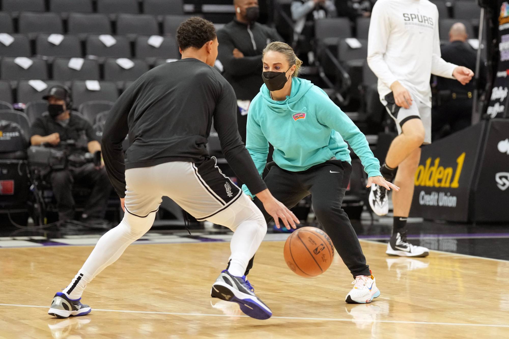 Becky Hammon details how Mark Davis' support led to Aces