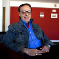 Filmmaker Peter Bogdanovich, in Santa Monica, California, in 2007. Bogdanovich was nothing short of a cinematic prodigy. \"I was born,” he liked to say. \"And then I liked movies.” | MONICA ALMEIDA / THE NEW YORK TIMES
