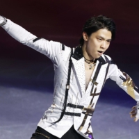 Yuzuru Hanyu will be attempting to win his third straight gold medal during the Beijing Olympics next month. | KYODO