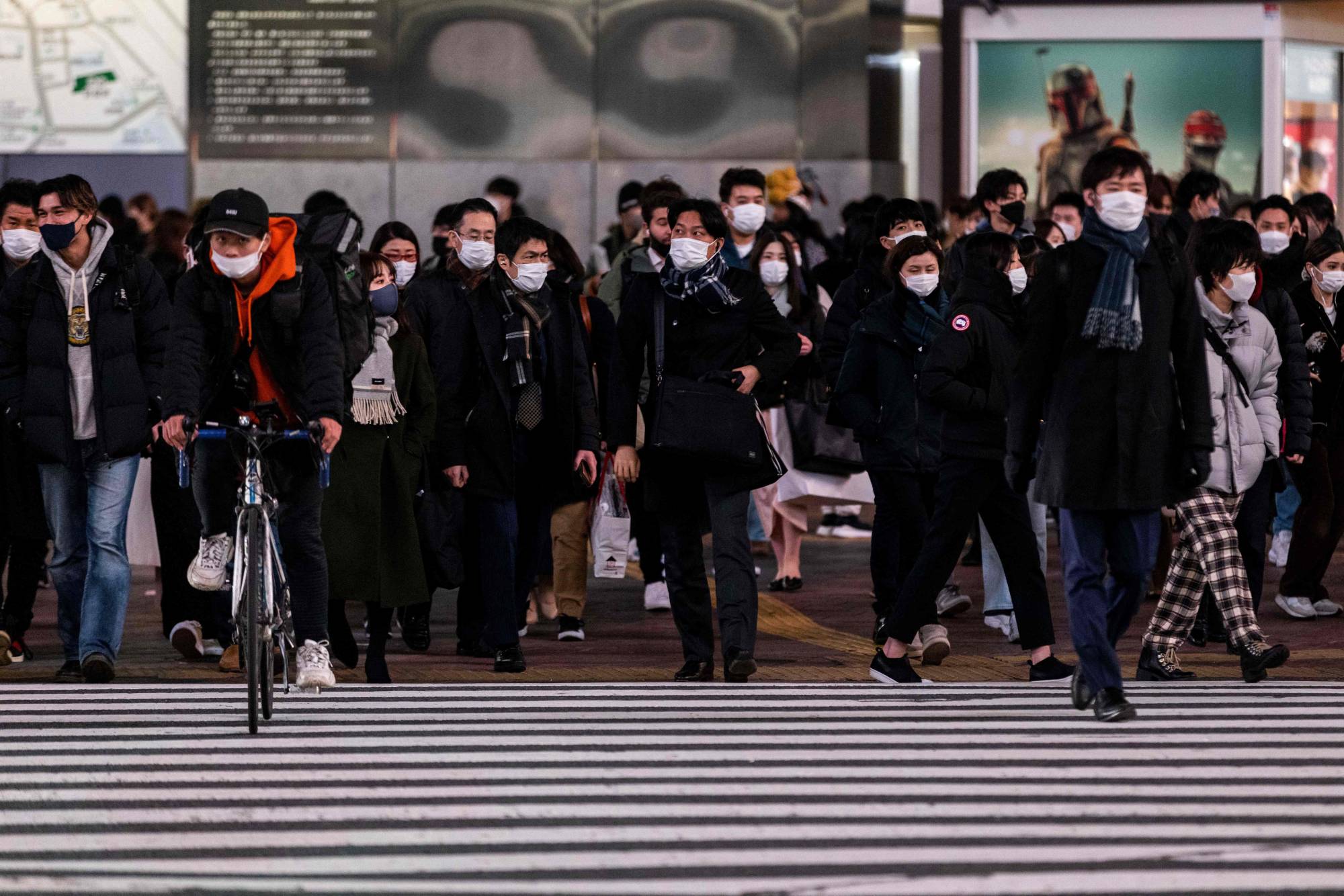 Tokyo's Shibuya Ward on Jan. 19. The vast majority of omicron cases lead to asymptomatic or mild symptoms in Japan, as has been observed overseas. | AFP-JIJI