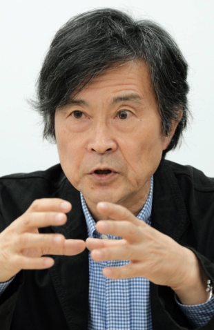 Naoki Sato, a professor emeritus at Kyushu Institute of Technology, says the pandemic has shown how social conformity functions in Japan. | COURTESY OF NAOKI SATO 