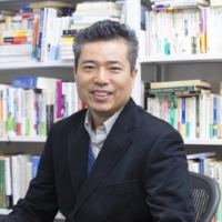 Shinichi Mori, a professor of sociology at Otemon Gakuin University, says the pandemic has affected interpersonal relationships in the community. | COURTESY OF OTEMON GAKUIN UNIVERSITY
