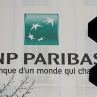 A recent multimillion dollar award to a female banker against her employer, BNP Paribas, should serve as a warning to the entire finance industry about pay discrimination. | BLOOMBERG
 