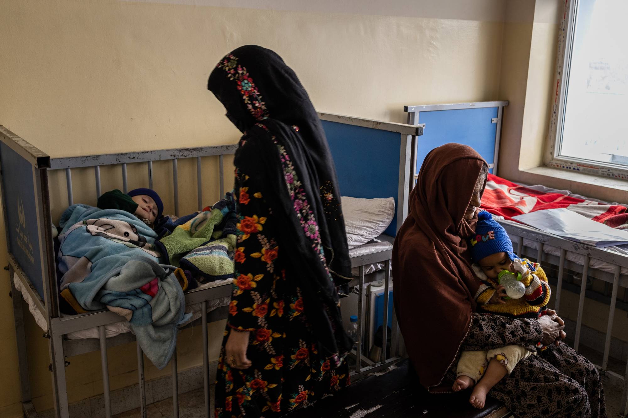 Children at Indira Gandhi Children's Hospital in Kabul on Jan. 12 | Jim Huylebroek / The New York Times