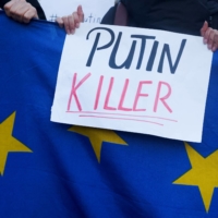 Demonstrators opposed to Russia\'s invasion of Ukraine hold an anti-war protest outside the European Union\'s headquarters in Brussels on Feb. 28.

 | REUTERS