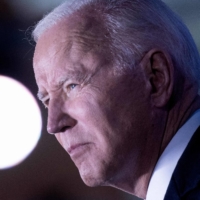 U.S. President Joe Biden speaks outside the Royal Castle in Warsaw on Saturday about Russia\'s invasion of Ukraine. | AFP-JIJI