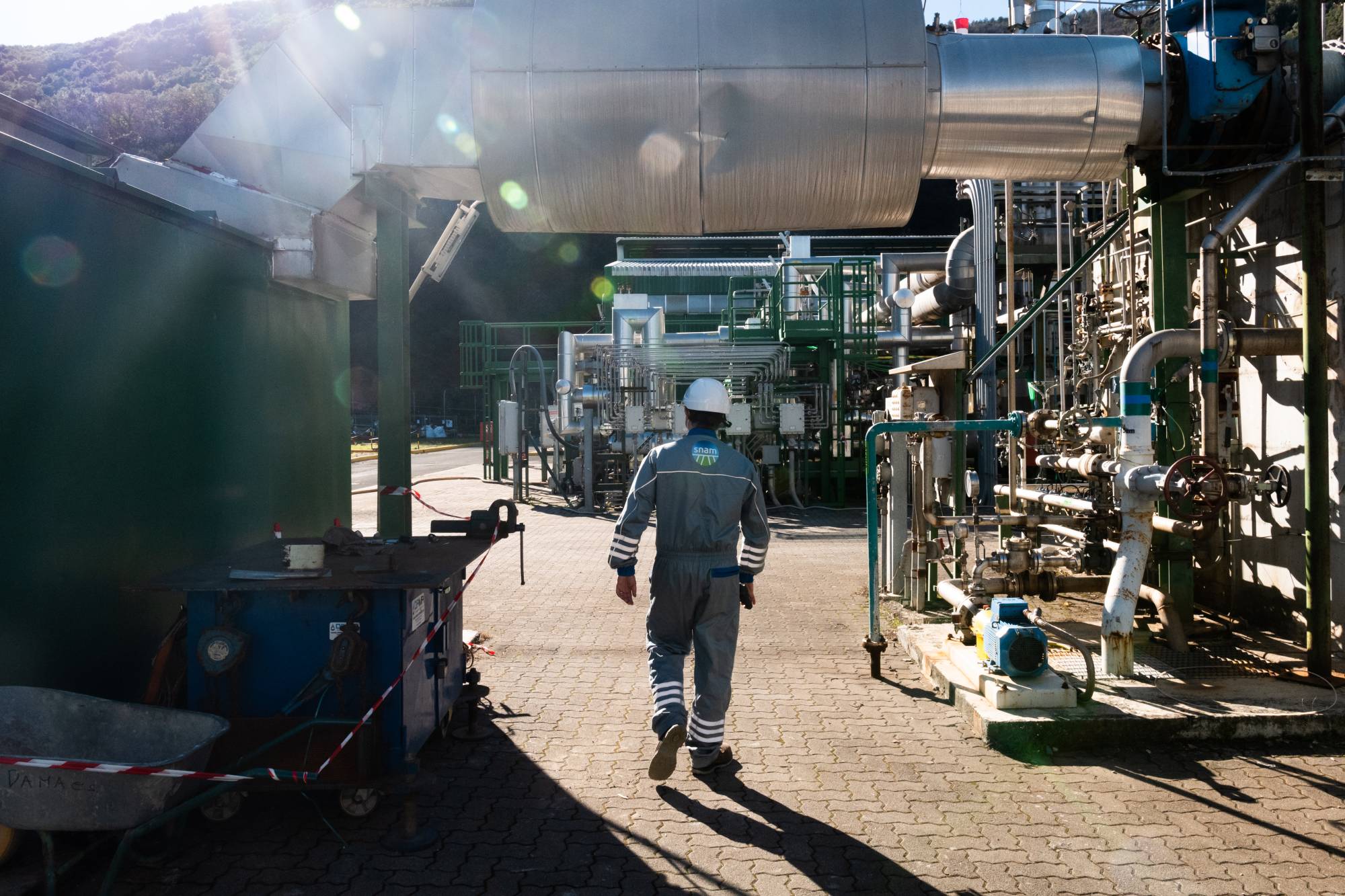 A liquified natural gas (LNG) facility in Porto Venere, Italy, February. European Union countries have agreed to jointly buy and store gas, hydrogen and liquefied natural gas to address the challenge of reducing energy dependence on Russia while protecting Europeans from spiraling energy costs. | Clara Vannucci / The New York Times